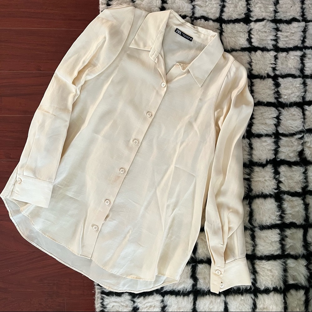 ZARA Cream Linen Button Down